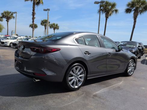 New 2026 MAZDA MAZDA3 2.5 S Sedan w/ Preferred Pkg FWD image 4