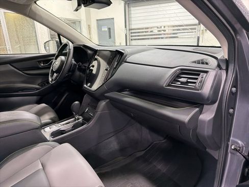 Used 2024 Subaru Ascent Onyx Edition image 13