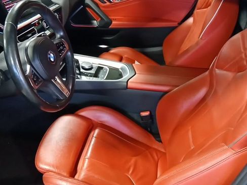 Used 2020 BMW Z4 M40i w/ Premium Package RWD image 9