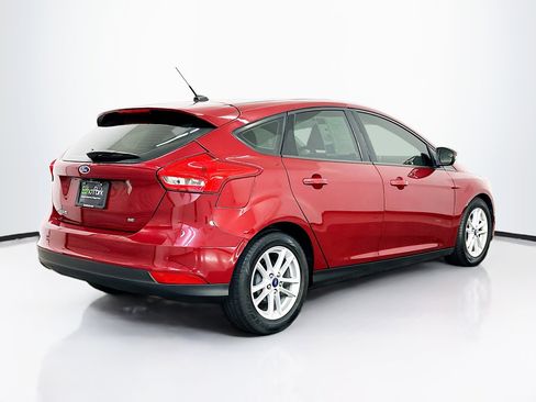 Used 2017 Ford Focus SE image 9