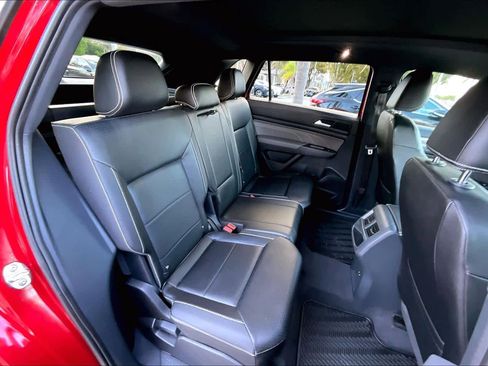Used 2022 Volkswagen Atlas Cross Sport SE image 20