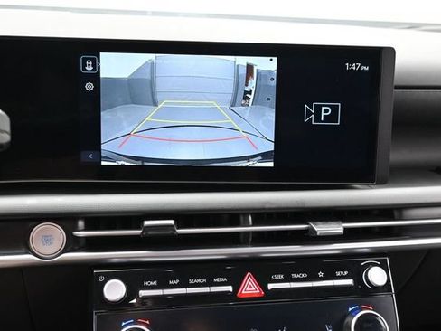 Used 2025 Hyundai Tucson SEL FWD image 23