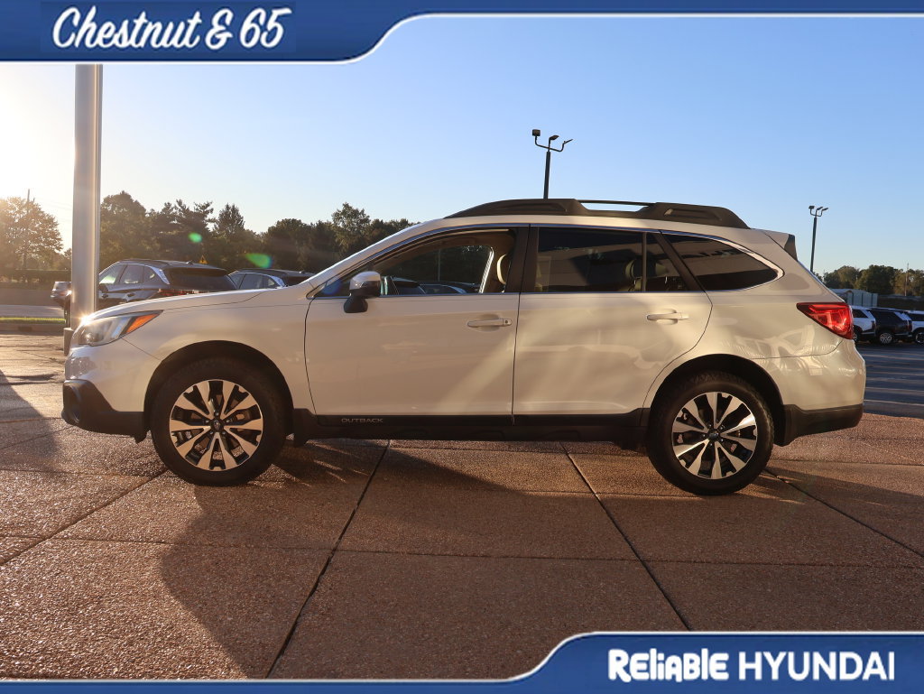 Used 2016 Subaru Outback 3.6R Limited AWD/4WD image 3