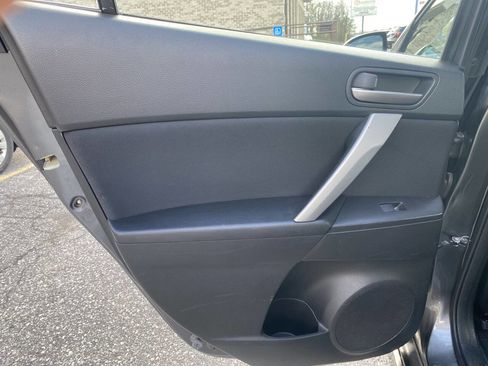 Used 2011 MAZDA MAZDA3 s Sport image 14