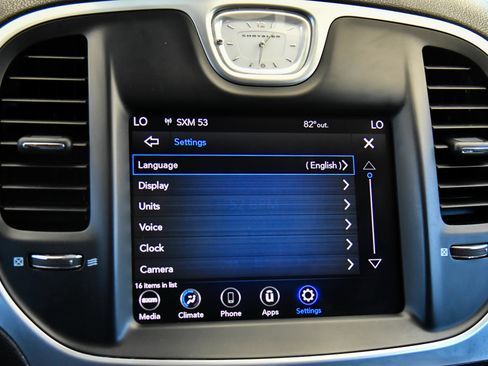 Used 2021 Chrysler 300 Touring w/ Sport Appearance Package RWD image 19