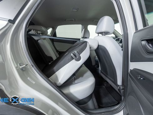 Used 2023 Hyundai Kona SEL FWD image 33