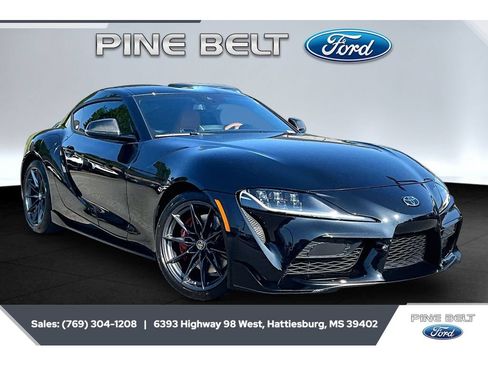 Used 2026 Toyota Supra Premium w/ Driver Assist Package RWD image 1