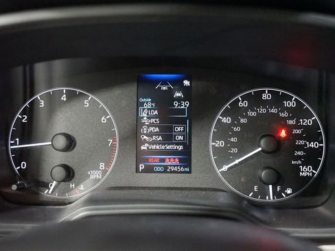 Certified 2023 Toyota Corolla LE image 15