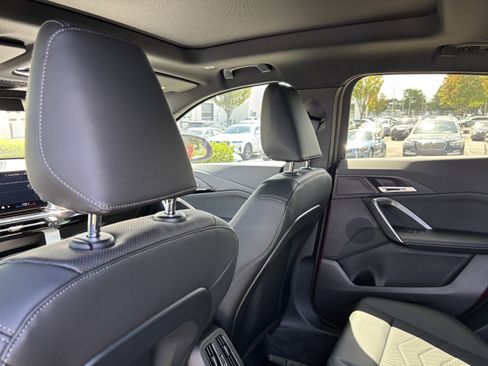 Used 2026 BMW X2 xDrive28i image 34