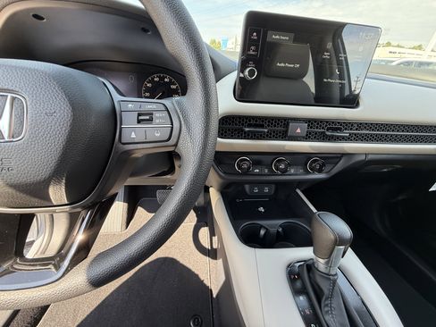 New 2026 Honda HR-V LX image 23