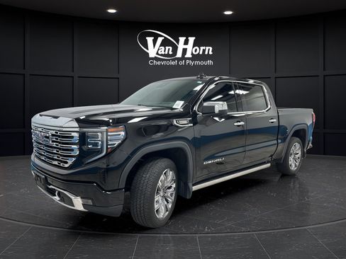 Used 2023 GMC Sierra 1500 Denali AWD/4WD image 3