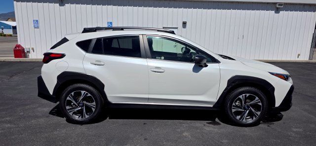 Used 2025 Subaru Crosstrek 2.5i Premium AWD/4WD image 6