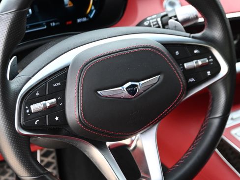 Used 2024 Genesis GV70 3.5T Sport w/ Sport Prestige Package image 23