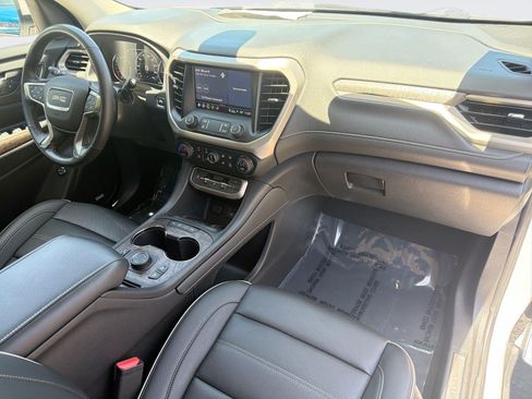 Used 2022 GMC Acadia Denali w/ Denali Ultimate Package AWD/4WD image 36