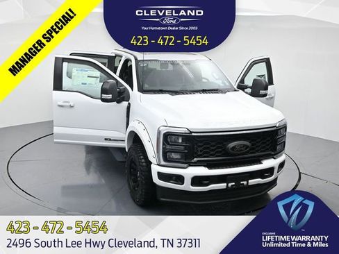 New 2025 Ford F250 XLT w/ Black Appearance Package AWD/4WD image 44