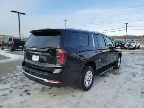 Certified 2026 Chevrolet Suburban LS image 5