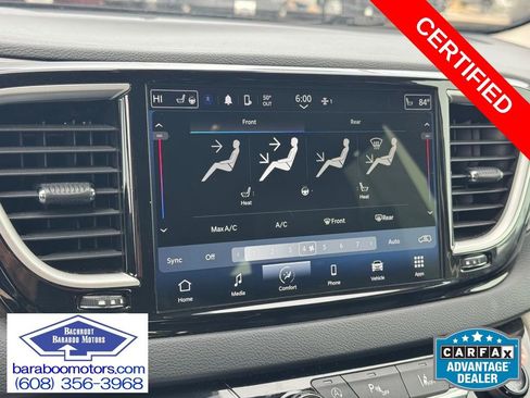 Used 2024 Chrysler Pacifica Touring-L image 22