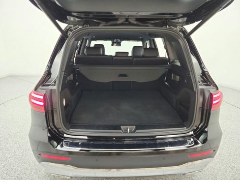 Used 2024 Mercedes-Benz GLB 250 image 19