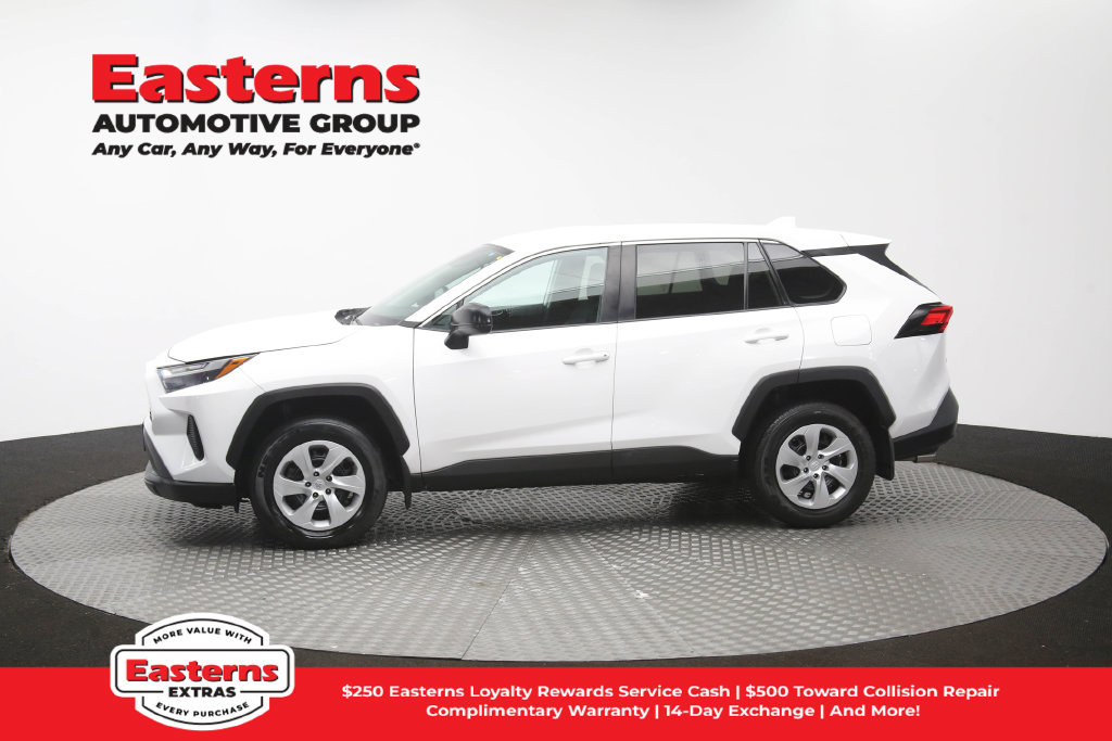 Used 2023 Toyota RAV4 LE AWD/4WD image 59