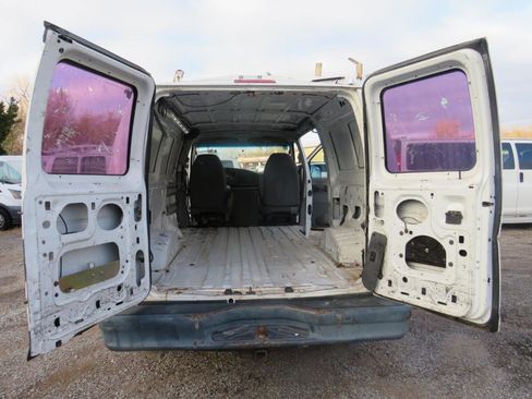 Used 2012 Ford E-250 and Econoline 250 w/ Commercial Cargo Van Pkg RWD image 23