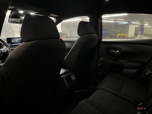 Used 2024 Honda HR-V Sport image 20