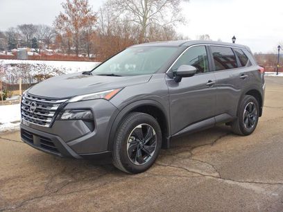 Used 2025 Nissan Rogue SV