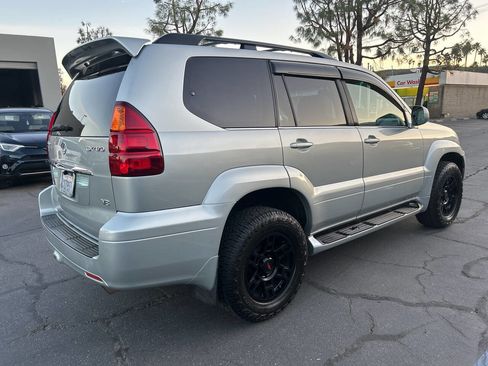 Used 2004 Lexus GX 470 image 6