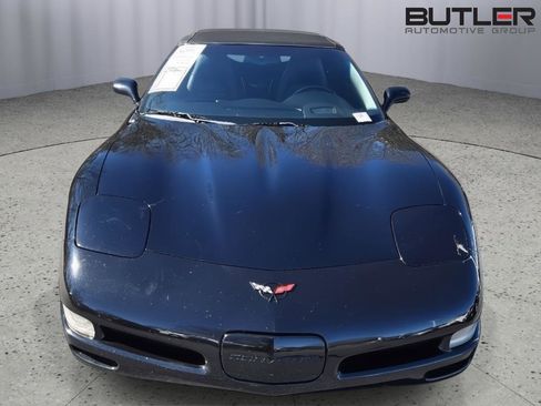 Used 2004 Chevrolet Corvette Convertible w/ Preferred Equipment Group image 3