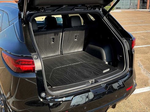 Used 2025 Chevrolet Blazer RS w/ Driver Confidence II Package image 18