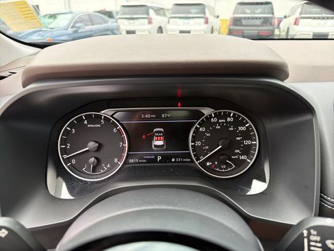 Used 2023 Nissan Rogue SV w/ SV Premium B Package FWD image 25