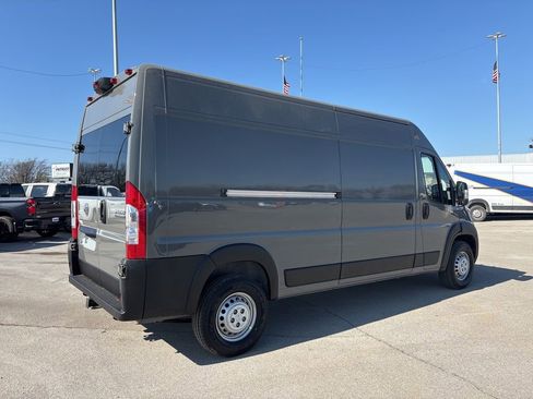 New 2026 RAM ProMaster 2500 FWD image 3