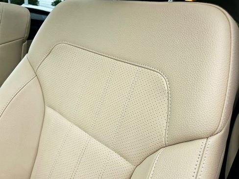 Certified 2019 Mercedes-Benz GLS 450 4MATIC image 22