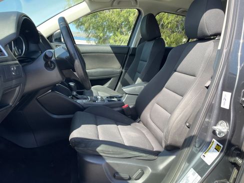 Used 2016 MAZDA CX-5 Touring w/ Bose/Moonroof Package FWD image 16