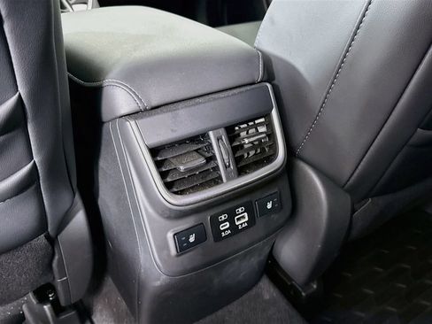 Used 2025 Subaru Outback Touring XT w/ Popular Package #2 AWD/4WD image 32
