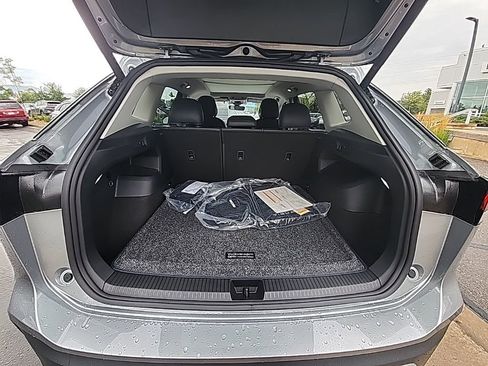 New 2025 Volkswagen Tiguan SE image 20