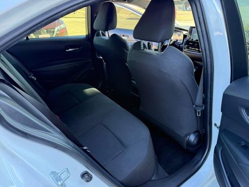 Used 2022 Toyota Corolla SE image 11