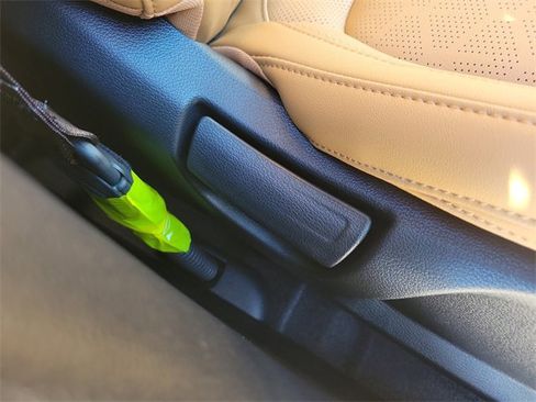 New 2026 Kia Seltos EX image 9