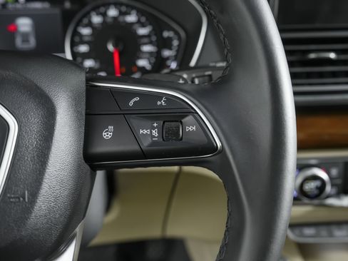 Certified 2023 Audi Q5 2.0T Premium w/ Convenience Package image 33