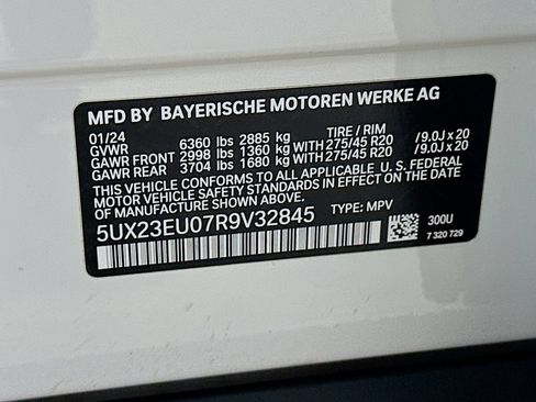 Used 2024 BMW X5 xDrive40i w/ Parking Assistance Package AWD/4WD image 48