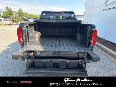 Used 2020 GMC Sierra 1500 SLT w/ SLT Premium Plus Package AWD/4WD image 6
