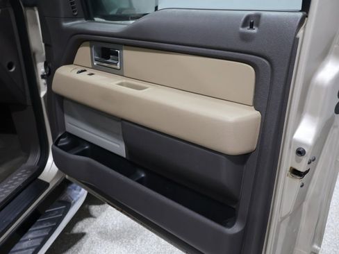 Used 2010 Ford F150 XLT image 23