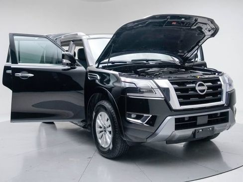 Used 2024 Nissan Armada SV AWD/4WD image 15