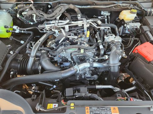 New 2025 Ford Ranger XLT w/ Equipment Group 301A High image 23