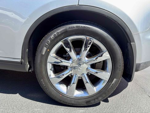 Used 2005 INFINITI FX45 AWD w/ (U01) Technology Pkg image 15