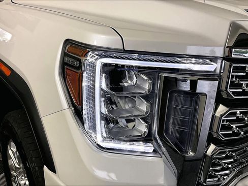 Certified 2022 GMC Sierra 2500 Denali w/ Denali Ultimate Package AWD/4WD image 27