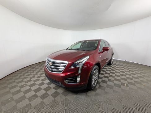 Used 2017 Cadillac XT5 Luxury w/ Driver Awareness Package FWD image 28