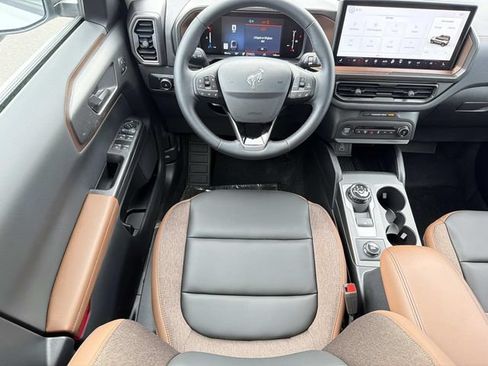 New 2026 Ford Bronco Sport Outer Banks w/ Outer Banks Tech Package+ AWD/4WD image 19