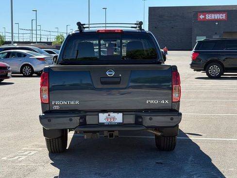 Certified 2021 Nissan Frontier PRO-4X w/ Pro-4x Utility Package image 5