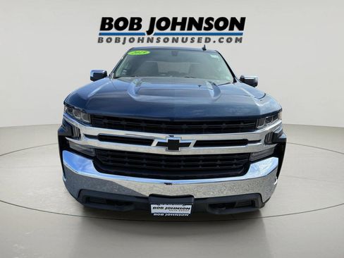 Used 2019 Chevrolet Silverado 1500 LT w/ All-Star Edition AWD/4WD image 8