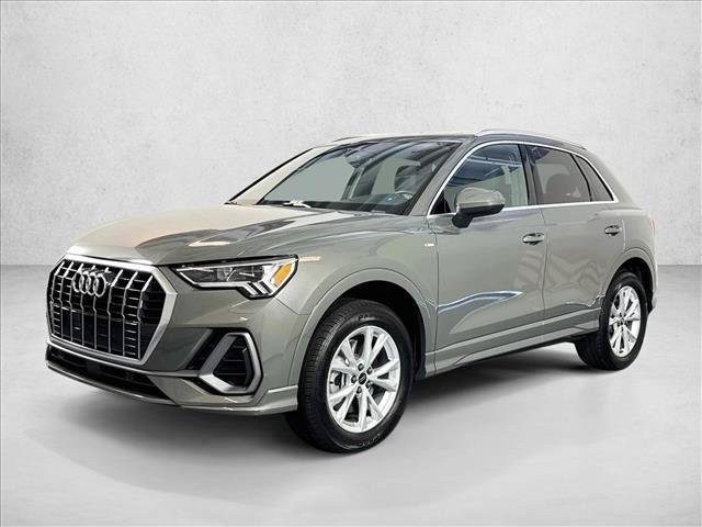 Used 2025 Audi Q3 2.0T Premium AWD/4WD image 3